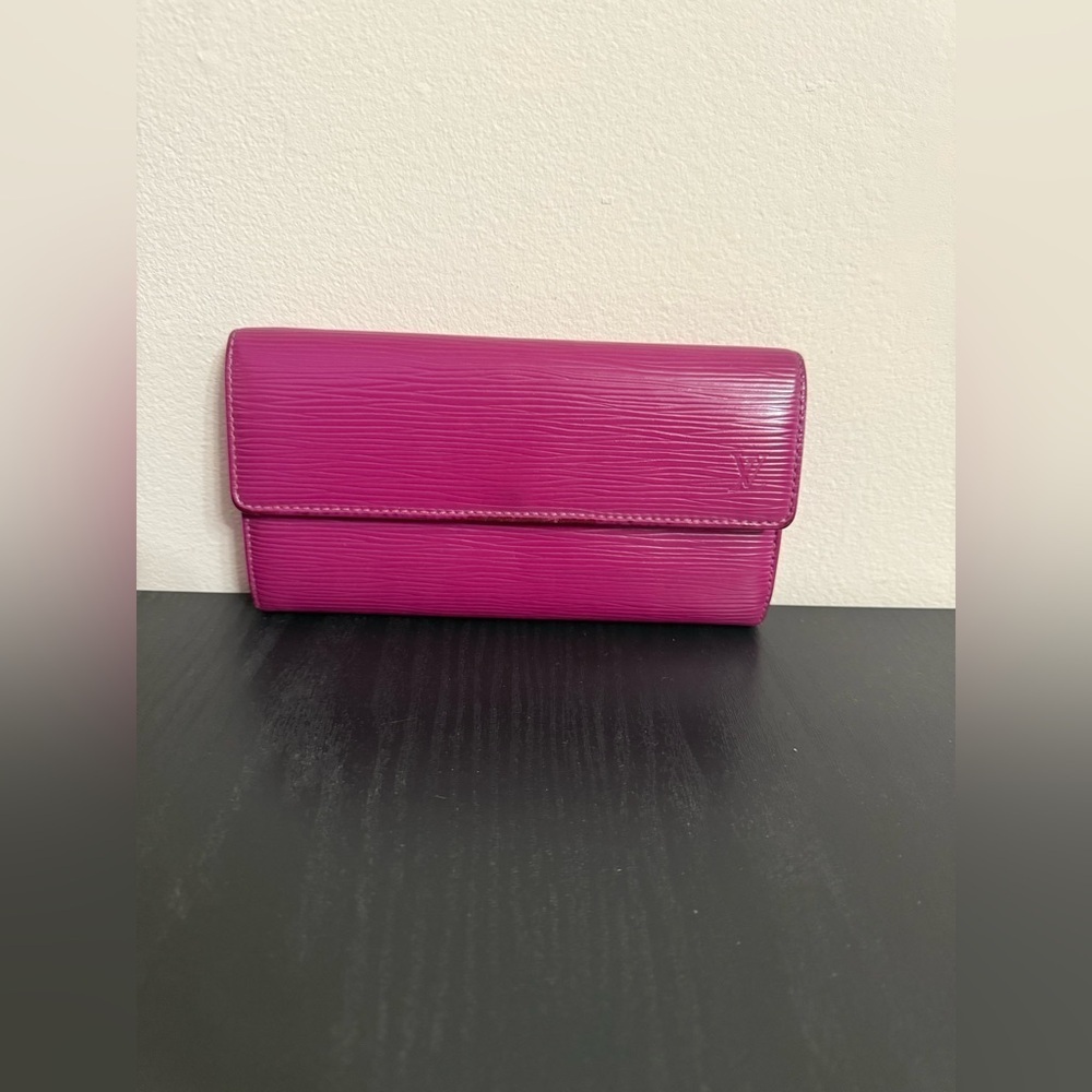 LOUIS VUITTON Portefeuille Sarah Long Wallet M60317 Epi Fuchsia Pink LV